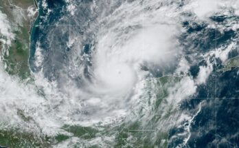 El tamaño y la fuerza del huracán Milton afectados por la cizalladura del viento